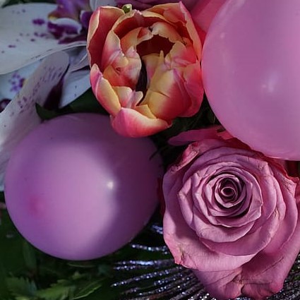 Langa sohala provide Category :Flower & Balloon Decoration 