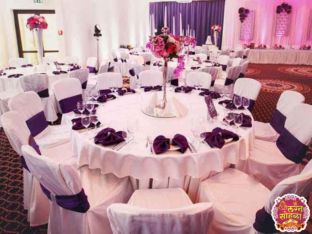 Moment Hall
