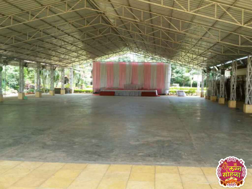 Tuapsakhre Lawns