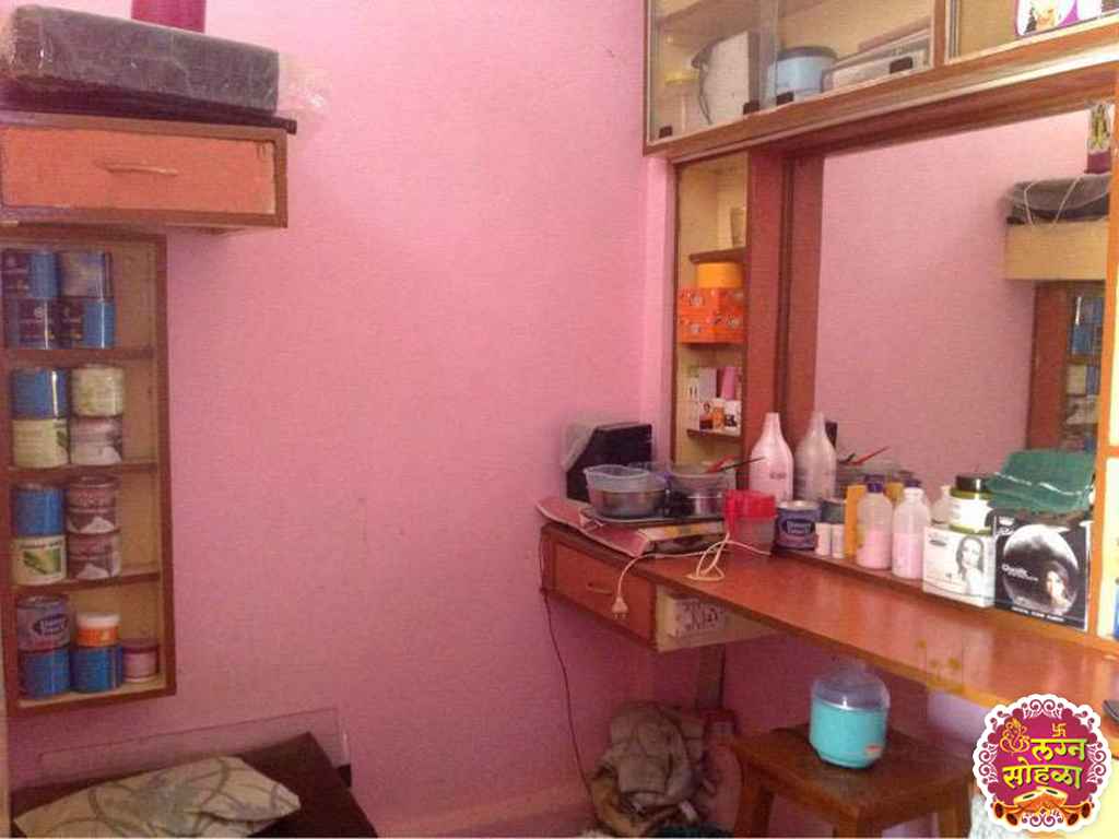 Kanya Beauty Parlour